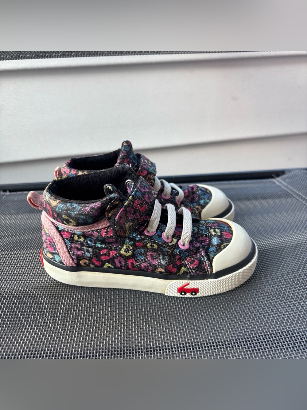 See Kai Run Peyton Black Leopard Sneaker for Little Kids Size 7